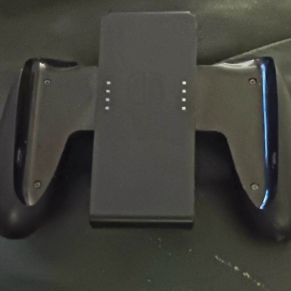 Nintendo switch controller - Picture 2 of 2